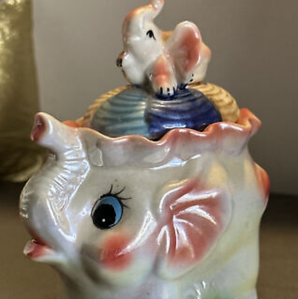 vintage lusterware ceramic iridescent elephant jar baby on lid trunks up Rare